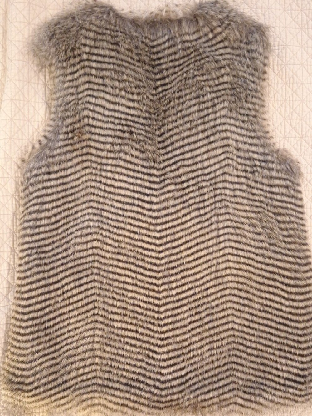 Jack by BB Dakota Faux Fur Striped Vest in Gray and dark Brown - Picture 4 of 8